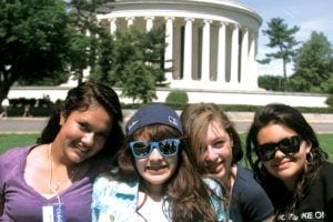 Jefferson Memorial Students new friends peers